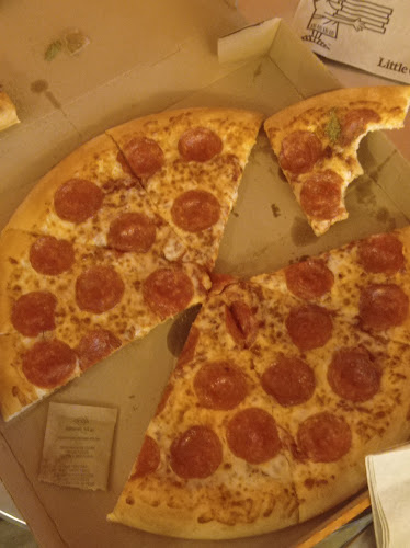 Comentarii opinii despre Little Caesars Pizza