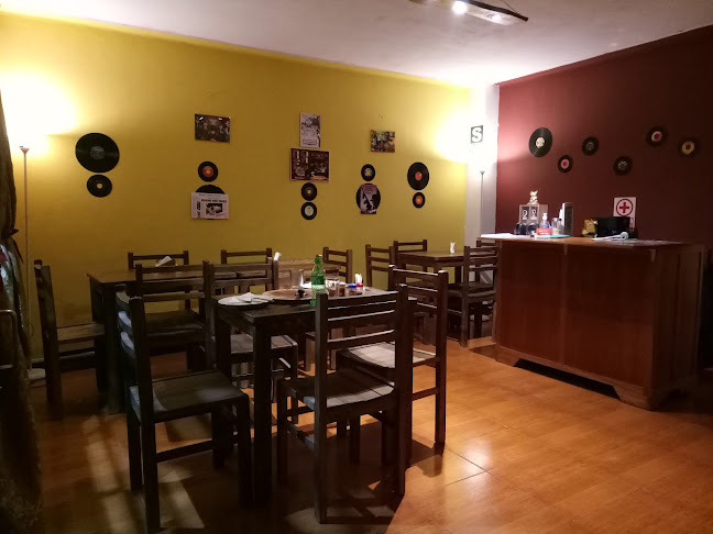 Pizzería Bonannos - Gastronomía y hostelería