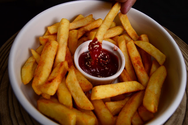 Comentarii opinii despre Maska Subs Food & Drinks