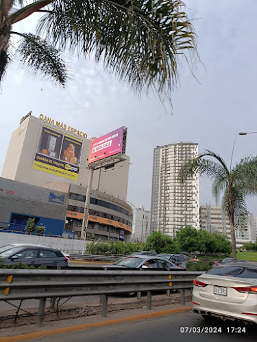 Cercado De Lima Peru Plaza Mayor De Lima - Gastronomía y hostelería