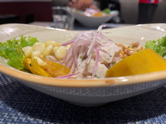 Opinii despre La Plaza Bar & Grill în Lima - Gastronomía y hostelería