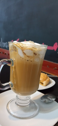 Comentarii opinii despre "El Café de Bolivar"