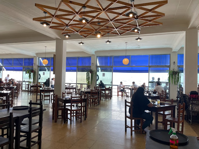 CLUB REGATAS UNION, Av. Coronel Bolognesi 1000, La Punta 07021