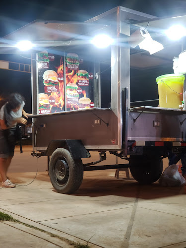 Opinii despre La Bajada del Mudo FOOD TRUCK în Pucallpa - Gastronomía y hostelería