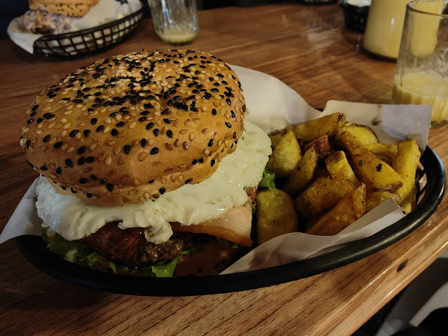 Opinii despre Burgerhaus Oxapampa în Oxapampa - Gastronomía y hostelería