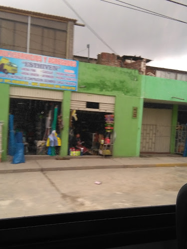 Mercado 24 de Junio.