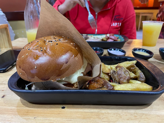 Opinii despre La Chola Sangucheria Cajamarquina C4 în Cajamarca - Gastronomía y hostelería