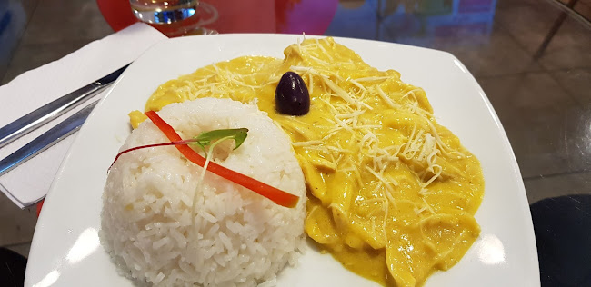 Entre Peras y Manzanas