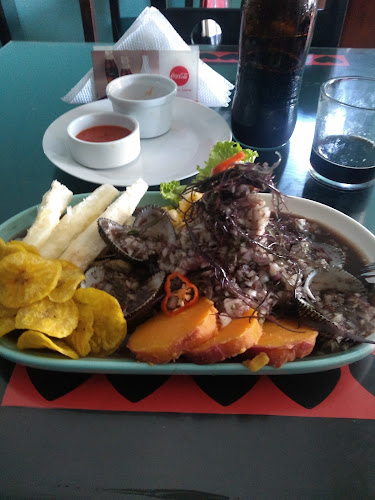 Cevichería Carbón y Limón - Tarapoto