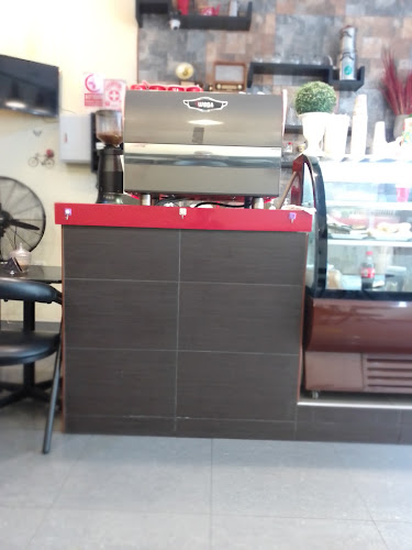 Mercado Moderno - Lima