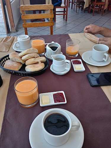 Opinii despre Hostal - Restaurante Los Esteros în Huanchaco - Gastronomía y hostelería