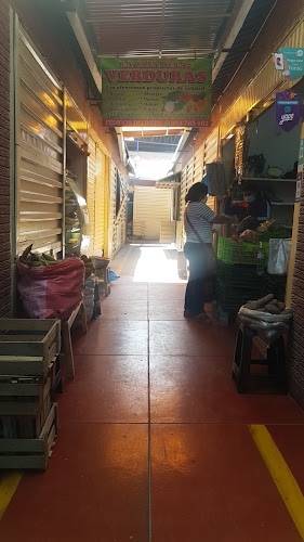 Mercado Total - José Luis Bustamante y Rivero