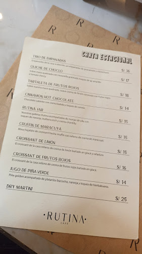 Opinii despre Rutina Café în Miraflores - Gastronomía y hostelería