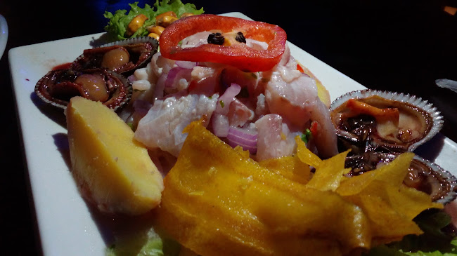 Comentarii opinii despre Blackandwhite Restobar Karaoke