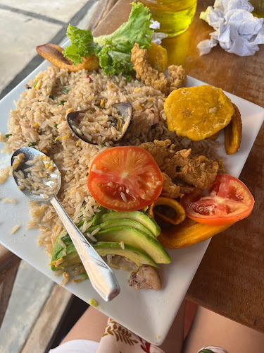 Adams cevicheria - Gastronomía y hostelería