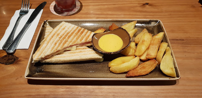 Aeropuerto Internacional Jorge Chavez, Av. Elmer Faucett S/N, Callao