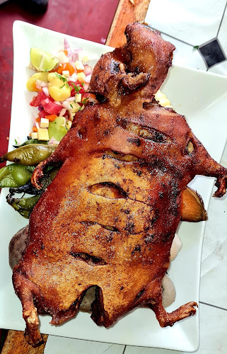 Opinii despre SABOR MOHEÑO quinta campestre în Juliaca - Gastronomía y hostelería