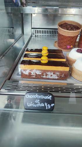 Av. Gral. Salaverry 2370, Jesús María 15076