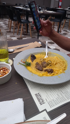 Av. Costanera 1010, Lima 15087