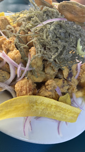 Opinii despre Cevichería La Masia în Víctor Larco Herrera - Gastronomía y hostelería