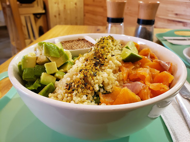 Las Frescas Salad Bar & More