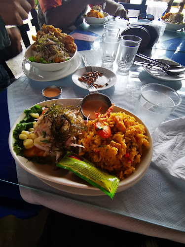 RESTAURANT LOBO DE MAR - Cerro Azul