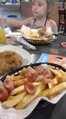 Opinii despre Surfo's Broaster Chicken în Moyobamba - Gastronomía y hostelería