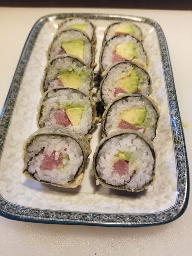 TOKYO MAKIS Y POKES ( solo delivery) - Gastronomía y hostelería