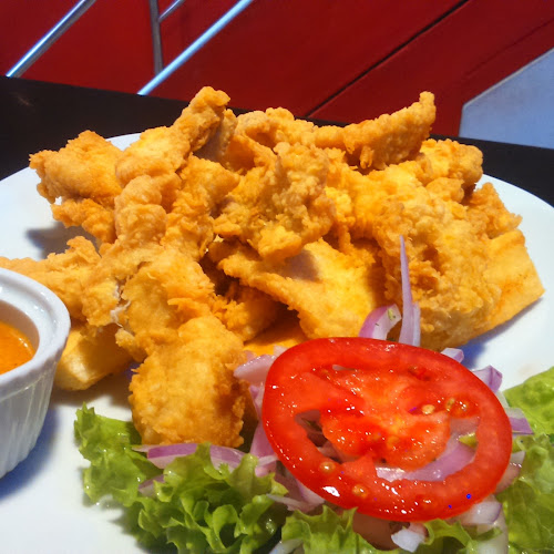 Jhoncito's Cevicheria Restaurant - Gastronomía y hostelería