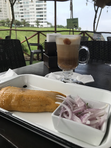 VXJ3+9VW, Mal. de la Marina, Miraflores 15074