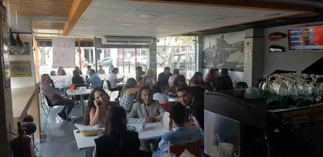 Opinii despre B&B Cafe & Sandwich în Lima - Gastronomía y hostelería