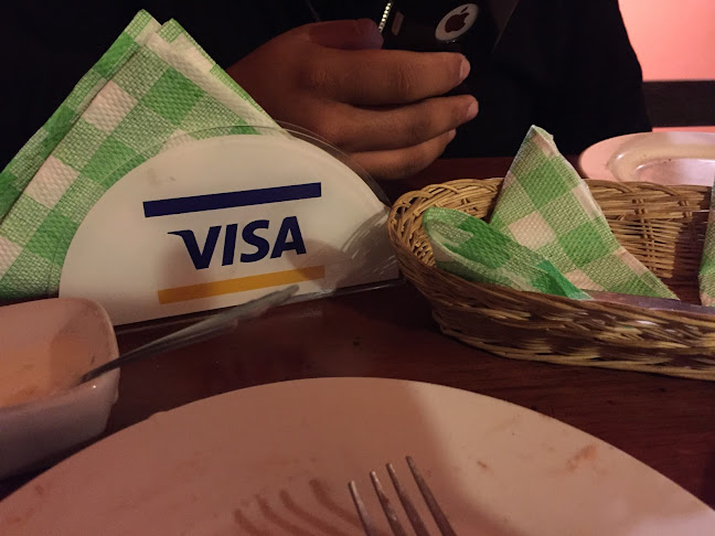 Av. Emmel 212, Arequipa 04013