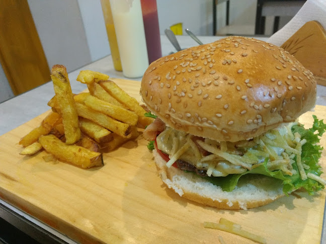 Opinii despre Bulldog Burger în Pueblo Libre - Gastronomía y hostelería