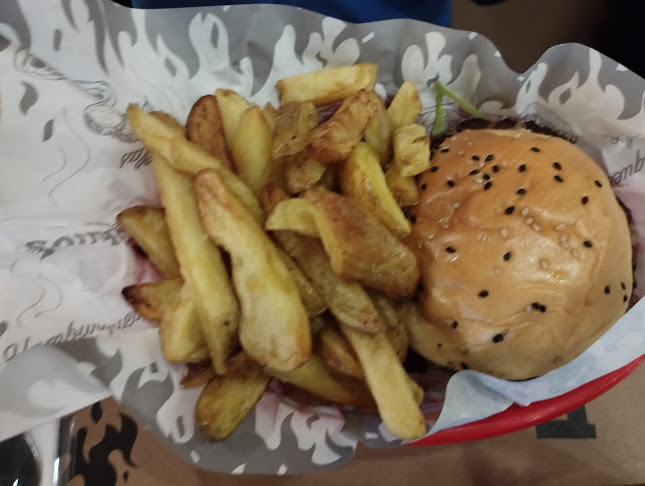 Av. Callao 193, La Perla 07016