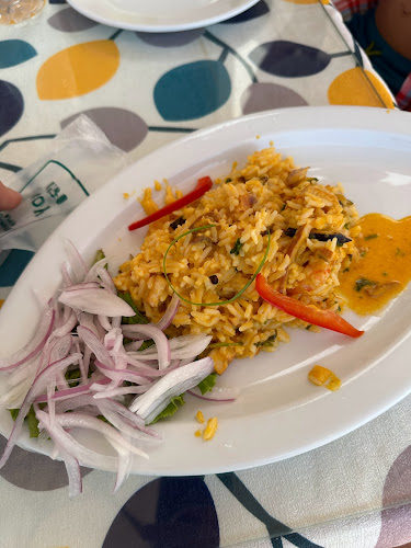 Souvenir Shop, Paracas 11550