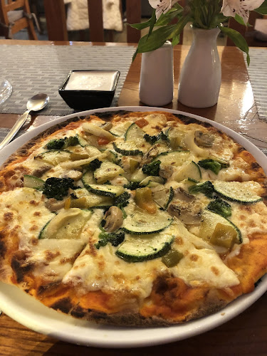 Comentarii opinii despre Stone Pizzas