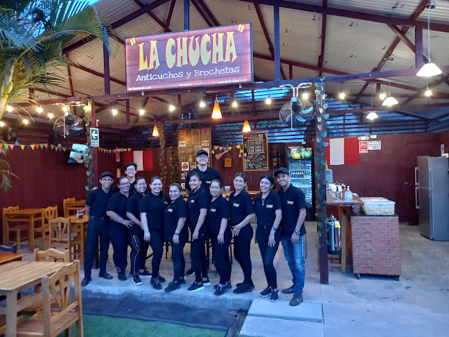 "LA CHUCHA ANTICUCHOS"