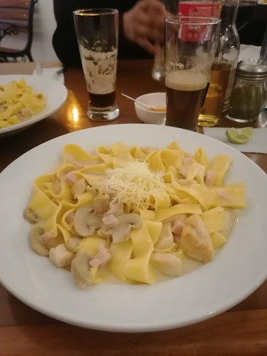 Comentarii opinii despre La Trattoria