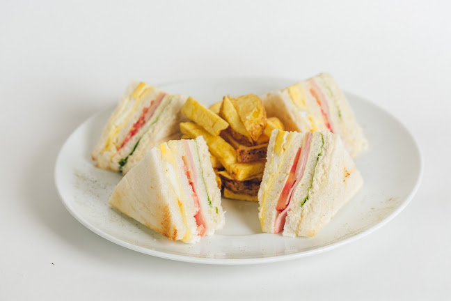 Lima 141 Sanguchería