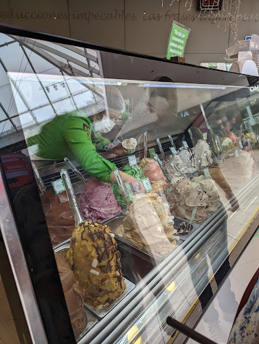 Comentarii opinii despre 4D Jockey Plaza