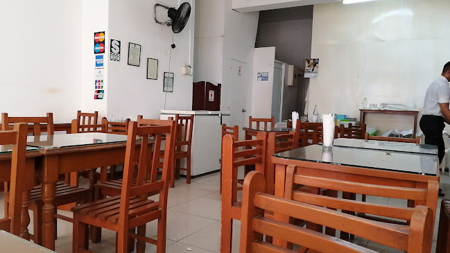 Restaurant Cevicheria La Isla