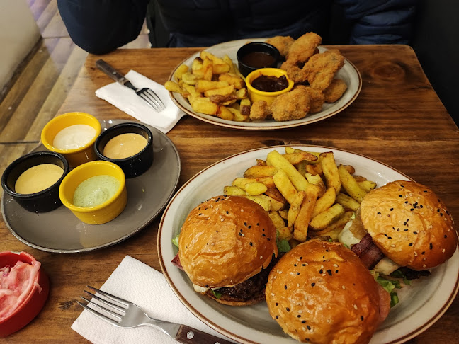 Toro Wings Perú - Gastronomía y hostelería