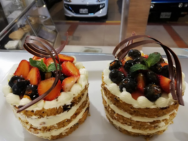 Pastelería y Panadería Suspiros