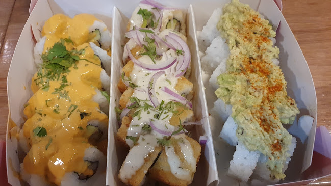 Suri Sushi Bar & Poke - Gastronomía y hostelería