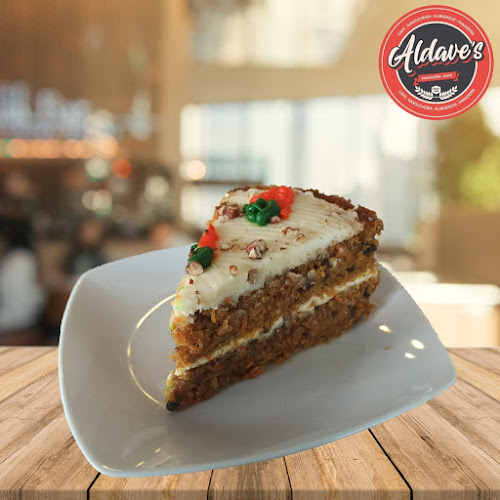 Av. Angamos Este 494, Miraflores 15046