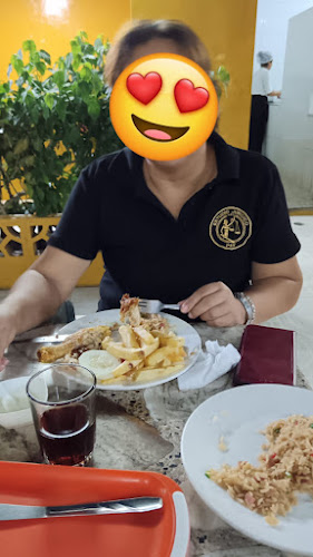 "Polleria Roly Pollito Quillabambino" - Gastronomía y hostelería