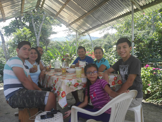 Opinii despre Menú-Jugueria Tropicana în San Ignacio - Gastronomía y hostelería