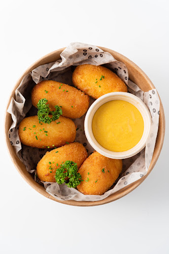 Mal. de la Reserva 729, Miraflores 15074