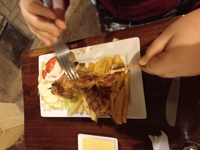 Av. César Vallejo 124B, Piura 20007