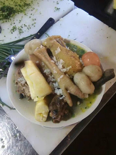 Caldos de Gallina de Mamá María - Gastronomía y hostelería